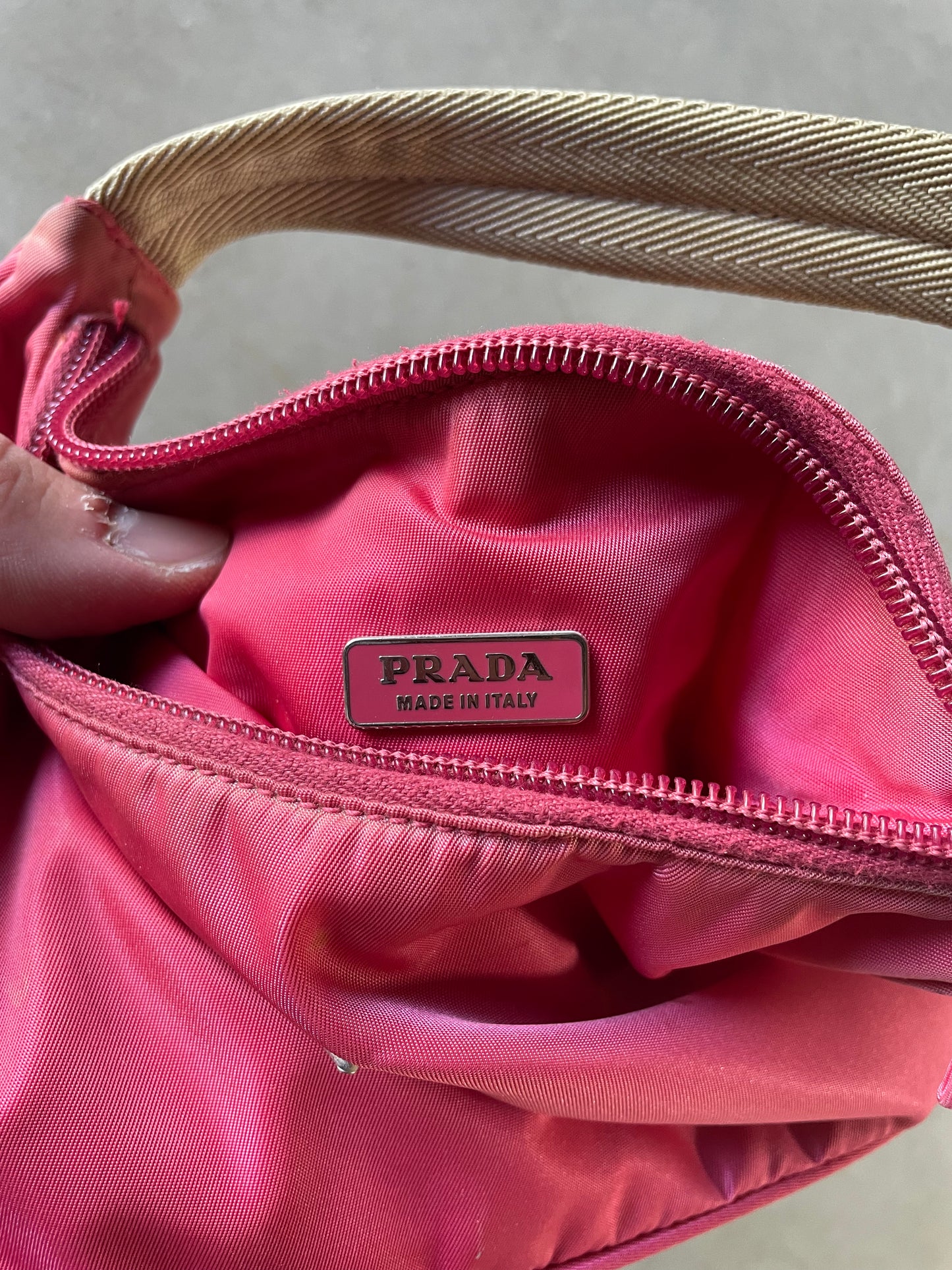 Sac a main Prada Re-Edition 2000